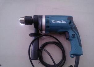 爱可可电钻吃瓜,揭秘网红电钻的吃瓜故事